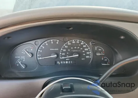 2000 Ford Explorer Sport from USA, damaged, VIN 1FMYU60EXYUA33044